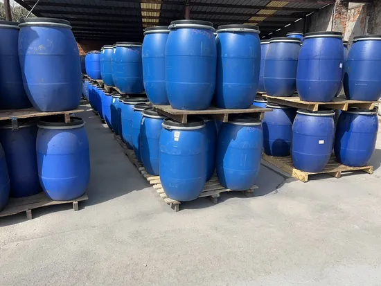 Antischiuma resistente al silicone per l'industria della miscelazione delle malte e dei giacimenti petroliferi